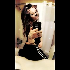 Meet your Posher, Brianna